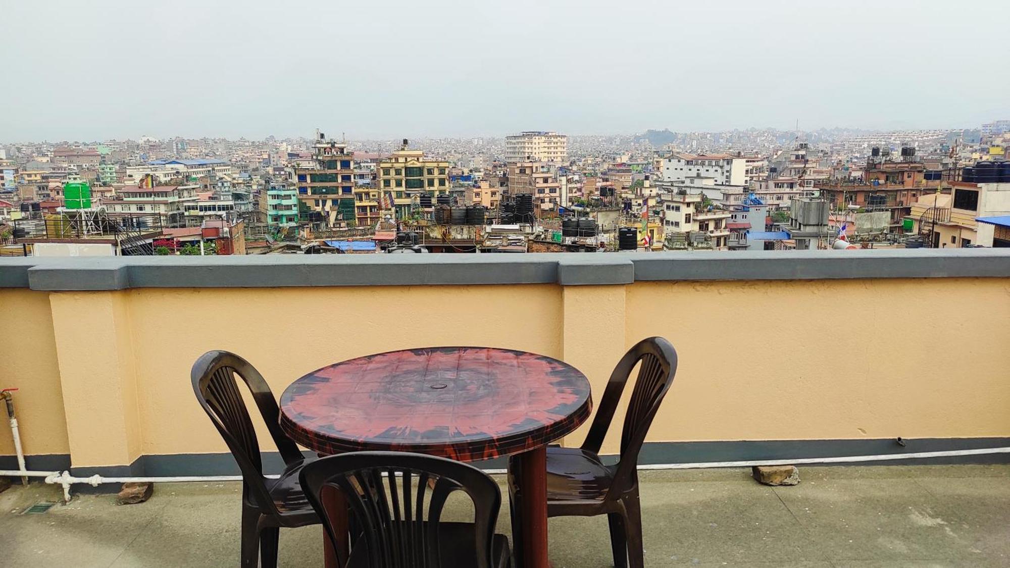 Budget Backpackers Hotel Lalitpur Екстериор снимка