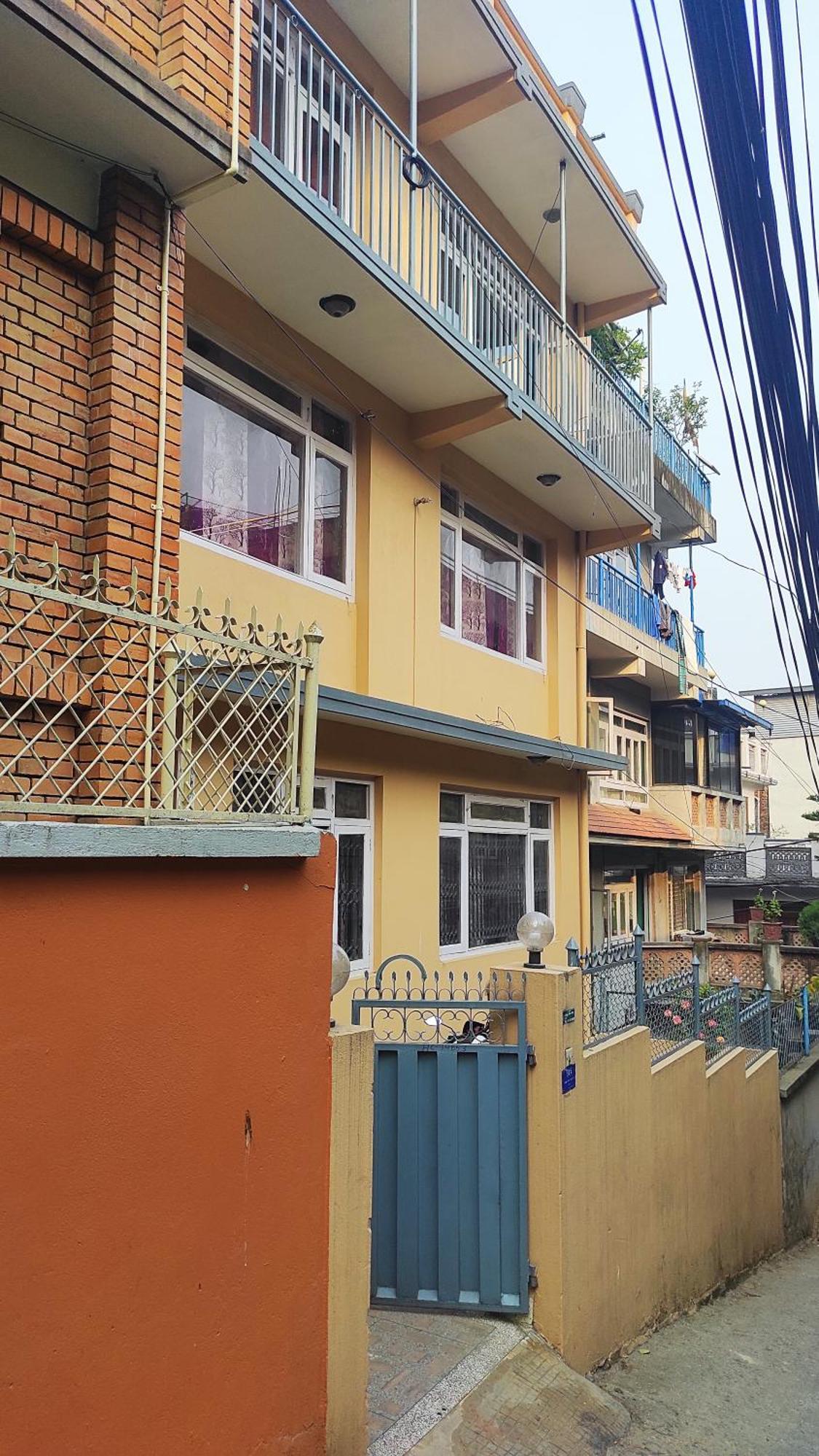 Budget Backpackers Hotel Lalitpur Екстериор снимка