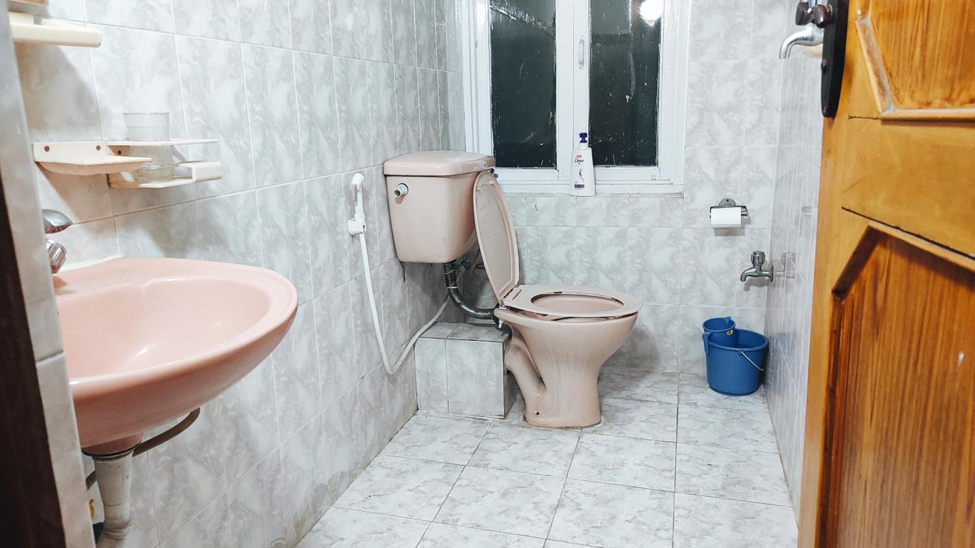 Budget Backpackers Hotel Lalitpur Екстериор снимка